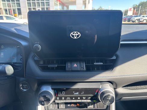 Certified 2025 Toyota RAV4 XSE image 22