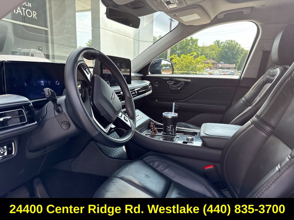 Used 2025 Lincoln Aviator Reserve w/ Jet Appearance Package AWD/4WD image 15