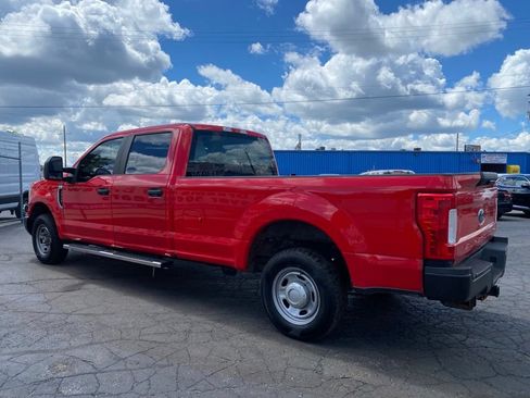 Used 2017 Ford F350 XL w/ Camper Package RWD image 4