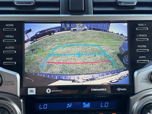 Used 2020 Toyota 4Runner Limited AWD/4WD image 22