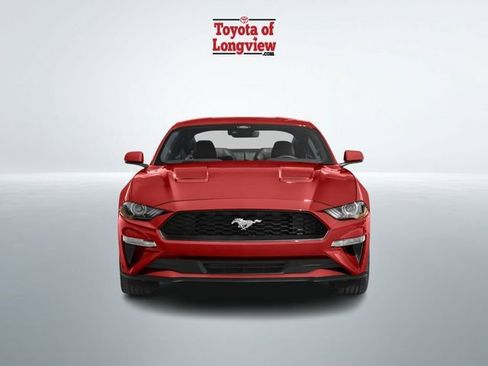 Used 2022 Ford Mustang Coupe image 4