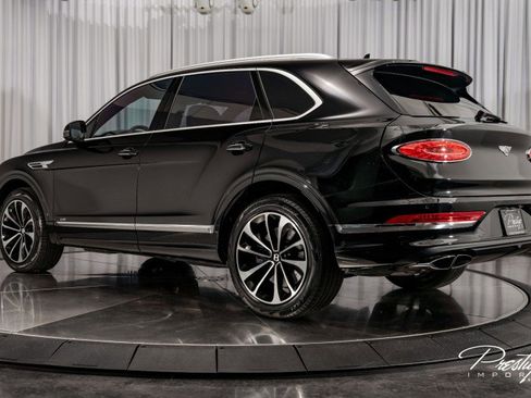Used 2022 Bentley Bentayga image 13