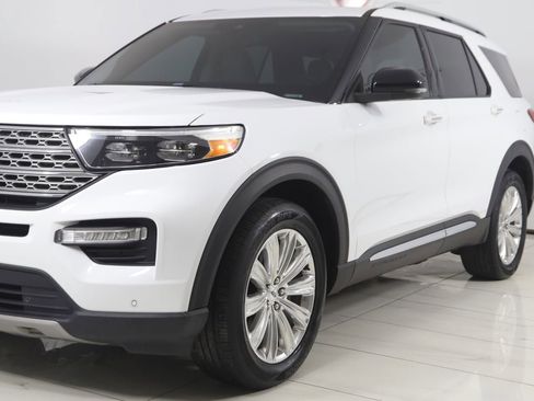 Used 2021 Ford Explorer Limited w/ Equipment Group 301A image 58