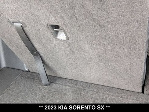 Used 2023 Kia Sorento SX AWD/4WD image 26