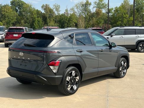 Used 2025 Hyundai Kona SEL FWD image 18
