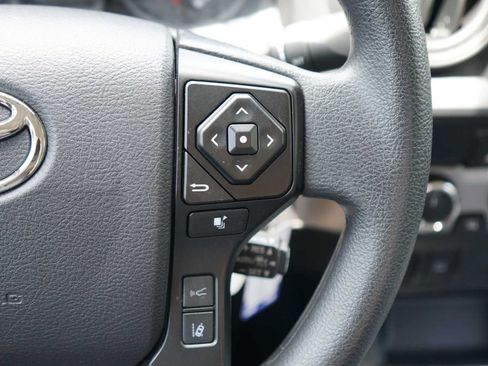 Used 2023 Toyota Tacoma SR AWD/4WD image 15