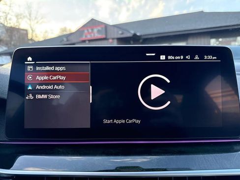 Used 2023 BMW 530e xDrive w/ Premium Package image 55