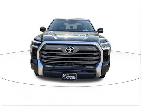 Used 2024 Toyota Tundra Limited image 8