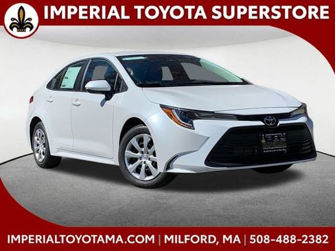 New 2026 Toyota Corolla LE FWD image 1