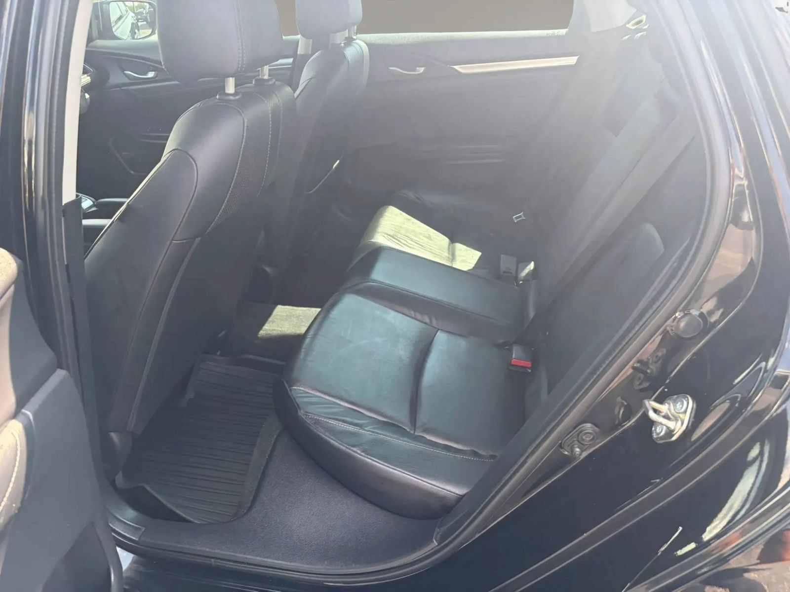Used 2016 Honda Civic EX-L image 26
