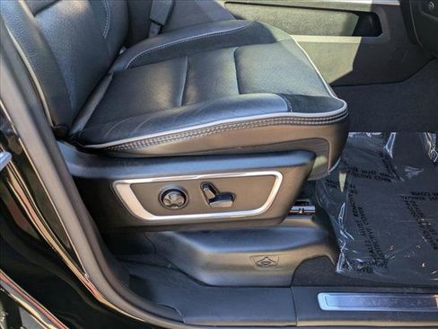 Used 2019 RAM 1500 Laramie image 16