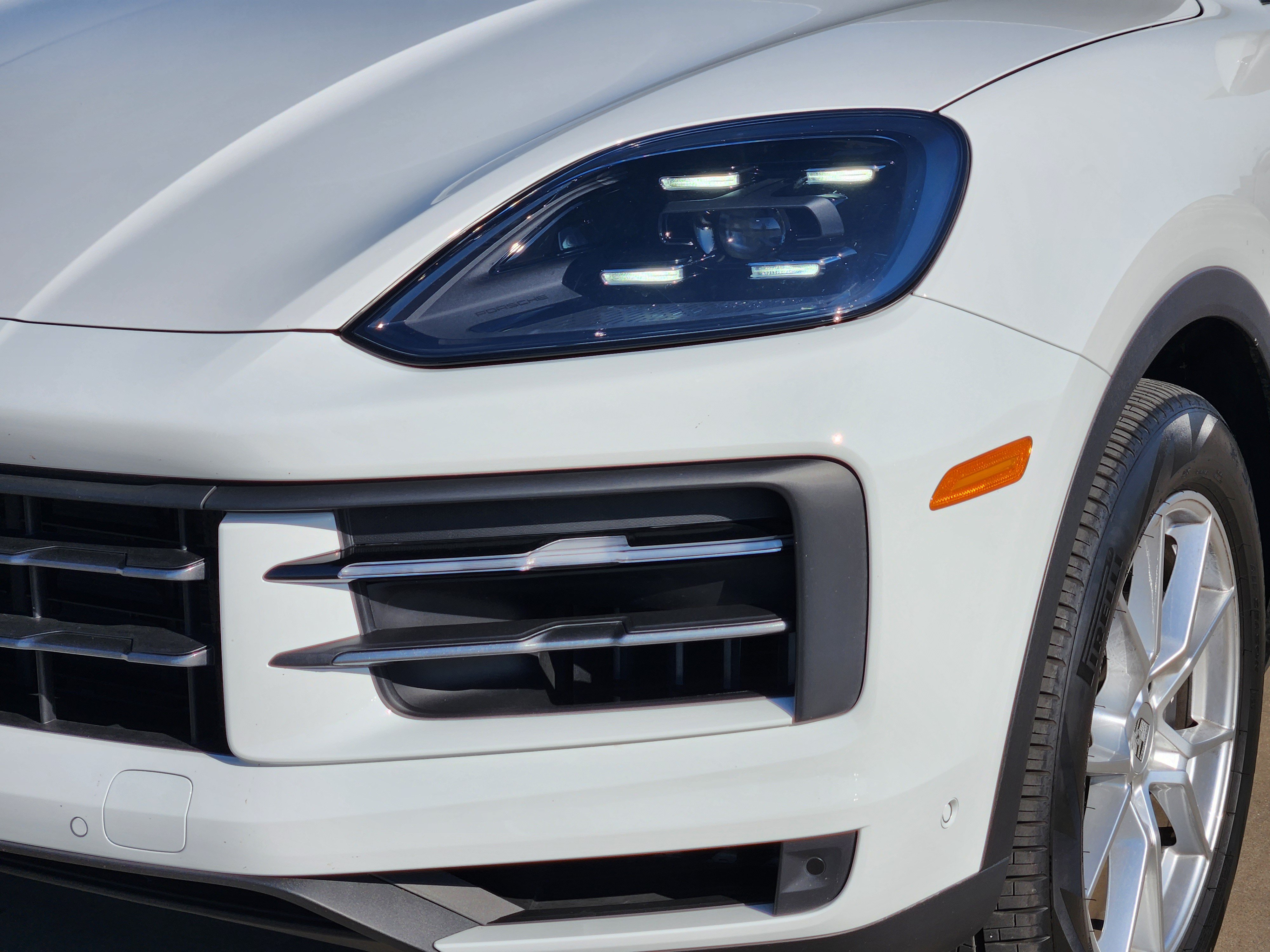 Certified 2026 Porsche Cayenne AWD/4WD image 12