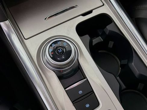 Used 2021 Ford Explorer Platinum w/ Premium Technology Package RWD image 20