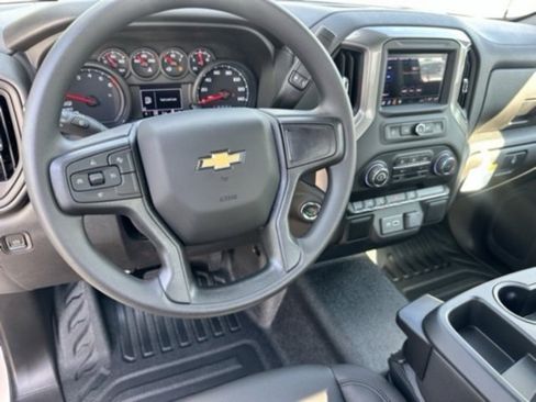 New 2026 Chevrolet Silverado 1500 W/T image 7