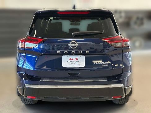 Used 2025 Nissan Rogue Platinum w/ Platinum Premium Package AWD/4WD image 5