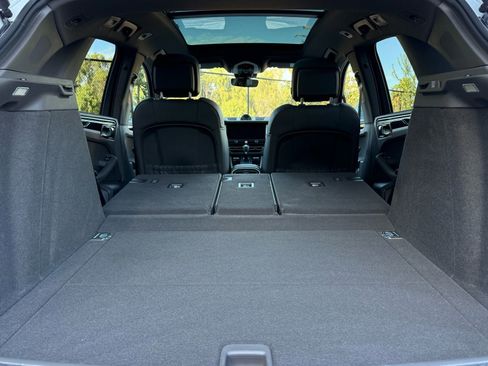 Used 2026 Porsche Macan image 34