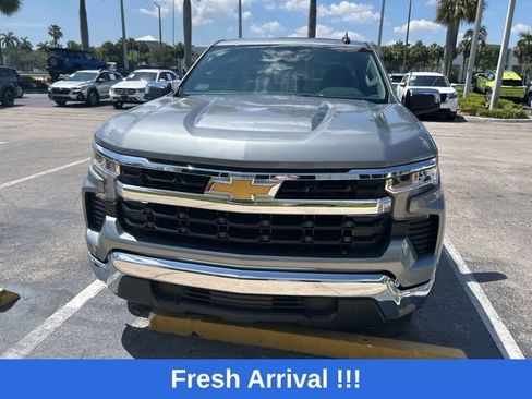Used 2025 Chevrolet Silverado 1500 LT RWD image 4