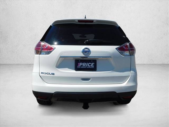 Used 2015 Nissan Rogue S FWD image 12