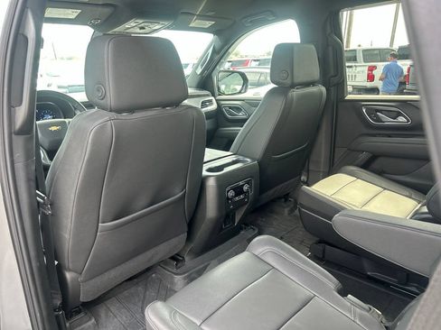 Used 2023 Chevrolet Tahoe LT w/ Luxury Package AWD/4WD image 36