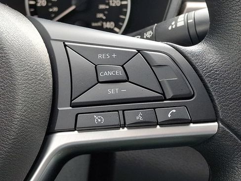 Used 2023 Nissan Altima 2.5 SV AWD/4WD image 25