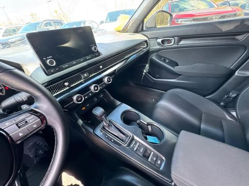Used 2024 Honda Civic Sport image 22