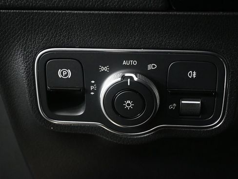 Certified 2023 Mercedes-Benz GLA 250 4MATIC image 9