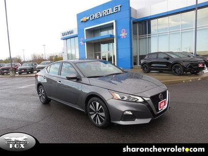 Used 2021 Nissan Altima 2.5 SV w/ SV Premium Package