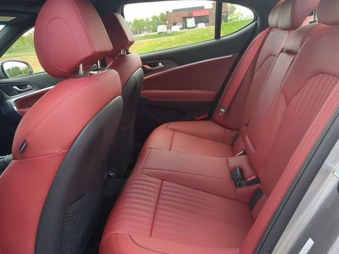 Used 2025 Genesis G70 2.5T w/ Sport Prestige Package RWD image 12