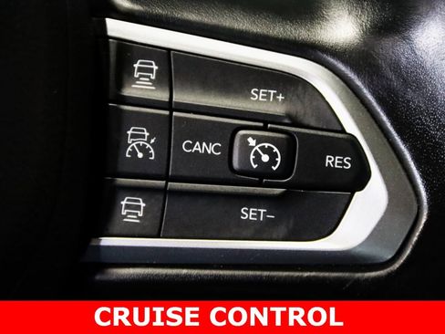 Used 2022 Jeep Compass Limited image 18