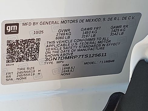 New 2026 Chevrolet Equinox EV LT image 42