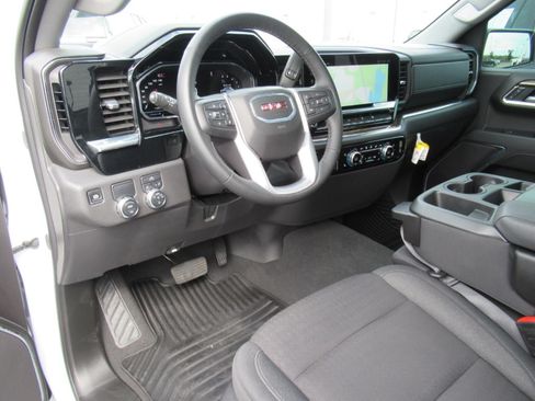 Used 2025 GMC Sierra 1500 Elevation RWD image 14