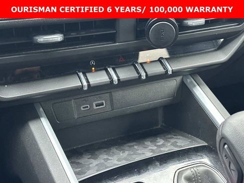 Certified 2023 Chevrolet Colorado Trail Boss w/ Technology Package image 20