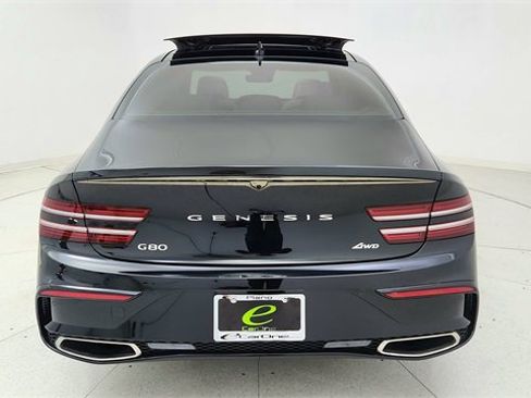 Used 2025 Genesis G80 2.5T Sport Prestige image 5