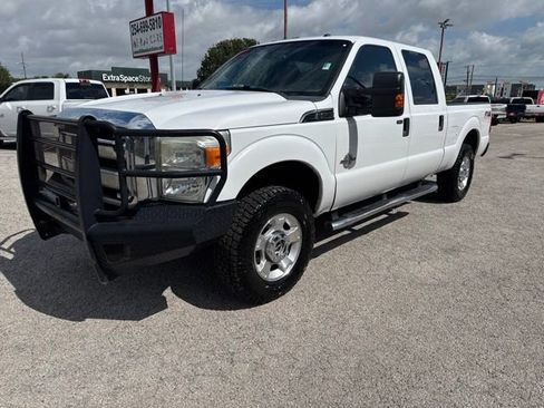 Used 2015 Ford F250 XLT w/ XLT Value Package AWD/4WD image 3