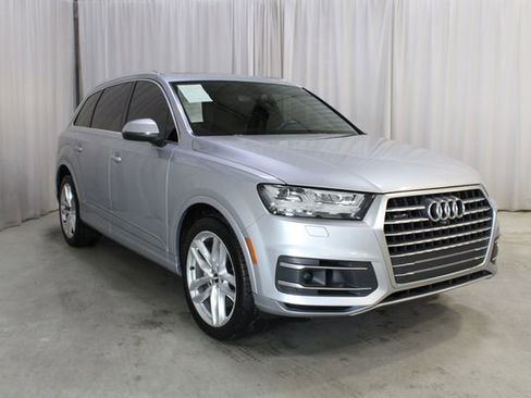 Used 2018 Audi Q7 3.0T Prestige w/ Prestige Package AWD/4WD image 40