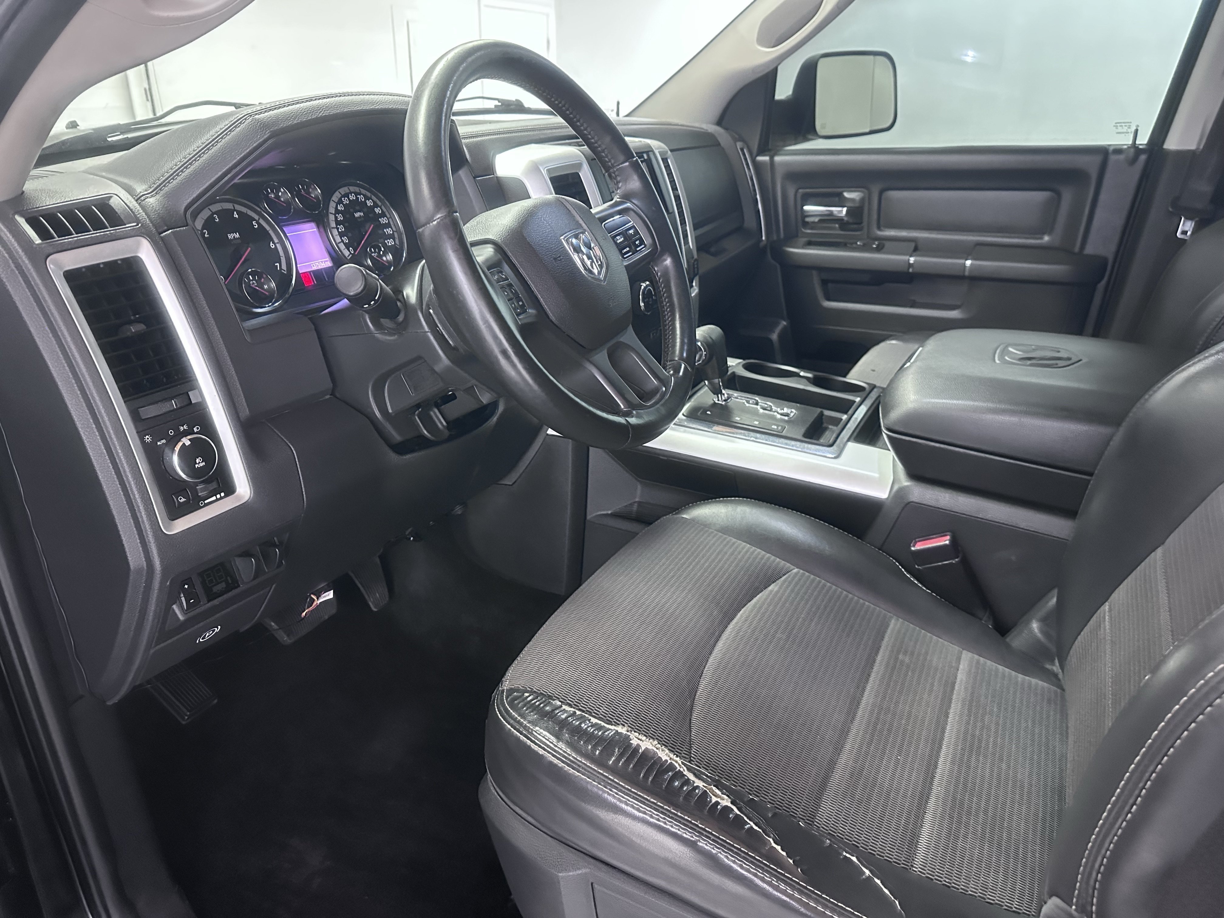 Used 2012 RAM 1500 Sport w/ Sport Premium Group AWD/4WD image 41