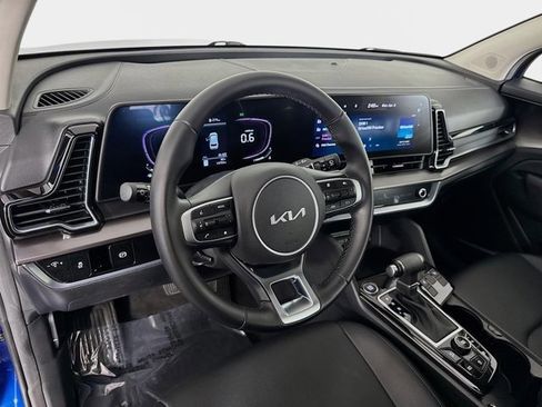 Used 2023 Kia Sportage EX FWD image 10