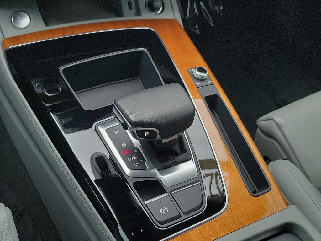 Certified 2023 Audi Q5 2.0T Prestige AWD/4WD image 15