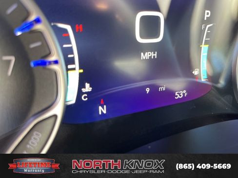 New 2026 Chrysler Pacifica Limited image 33