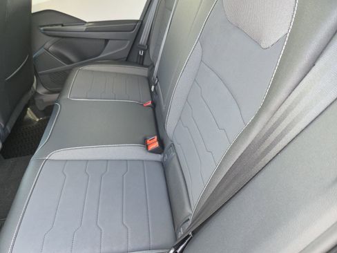 New 2026 Volkswagen Taos SE FWD image 22