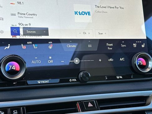 Used 2026 Lexus RX 350 w/ Convenience Package image 22