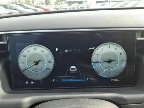 Certified 2023 Hyundai Tucson Limited AWD/4WD image 30