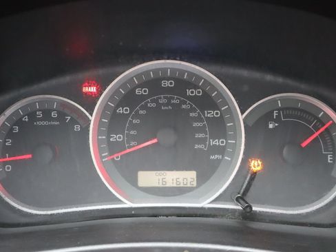 Used 2011 Subaru Impreza 2.5i AWD/4WD image 31