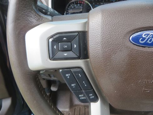 Used 2017 Ford F250 King Ranch w/ King Ranch Ultimate Package image 15