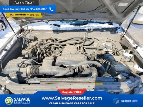 Used 2005 Toyota Sequoia SR5 image 16
