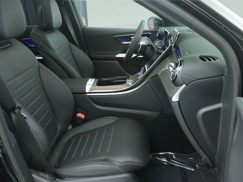 New 2026 Mercedes-Benz GLC 300 image 7