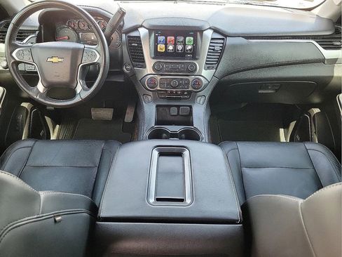 Used 2018 Chevrolet Tahoe LT image 11