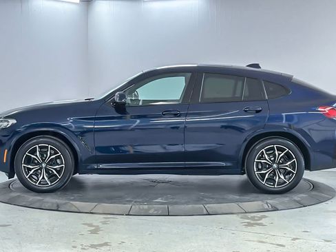 Used 2023 BMW X4 xDrive30i w/ M Sport Package AWD/4WD image 5
