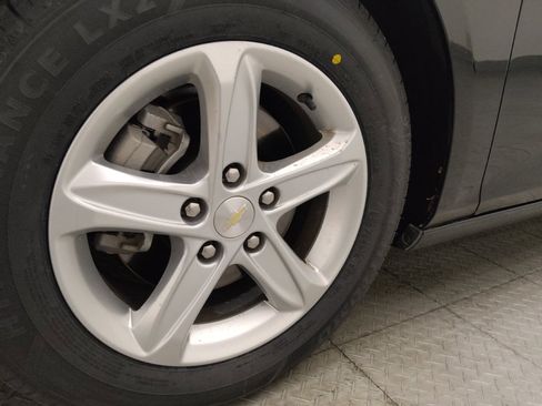 Used 2025 Chevrolet Malibu LT FWD image 31