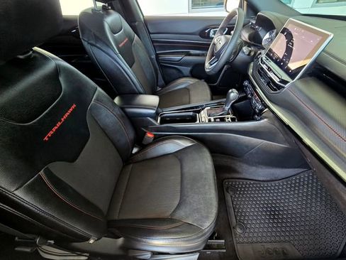 Certified 2024 Jeep Compass Trailhawk image 20